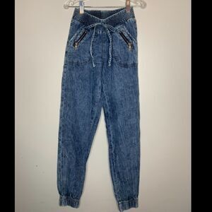 Maripily tencel joggers. Size 00